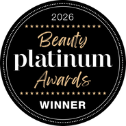 Badge di vincitore dei Platinum Beauty Awards 2026.